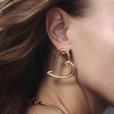 Women Fashion Simple Creative Hollow-Out Alloy Love Earrings