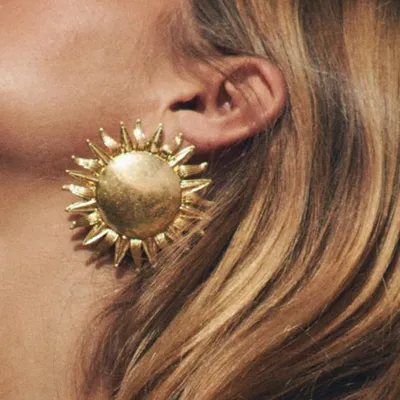 Women Fashion Simple Alloy Sunflower Earrings