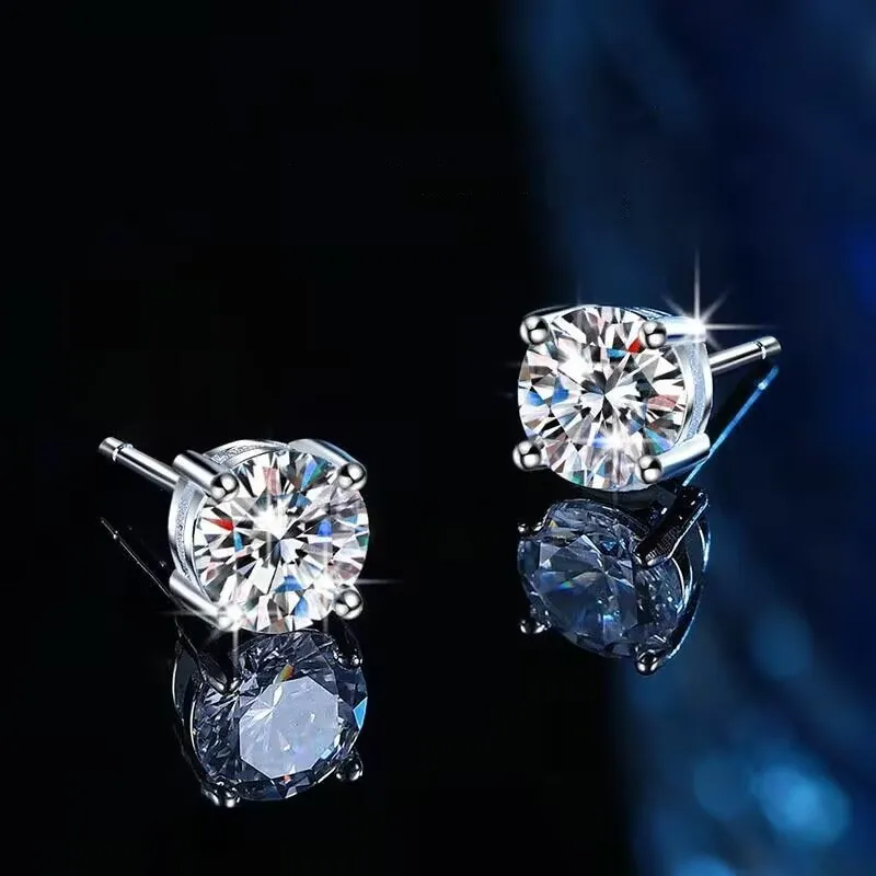 S925 Sterling Silver Simple Classic Four-Claw Moissanite Diamond Earrings