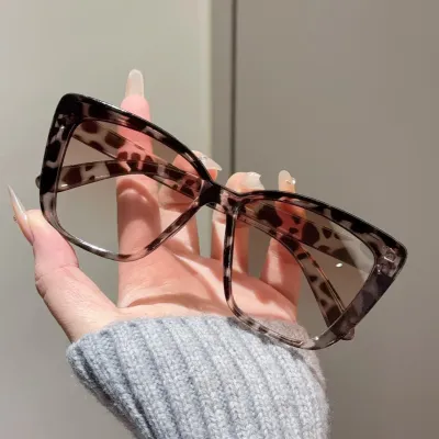 Women Fashion Large Frame Cat Eye Sunglasses