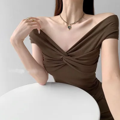 Women Fashion Sexy Solid Color Pleated Off-Shoulder Short-Sleeve T-Shirt