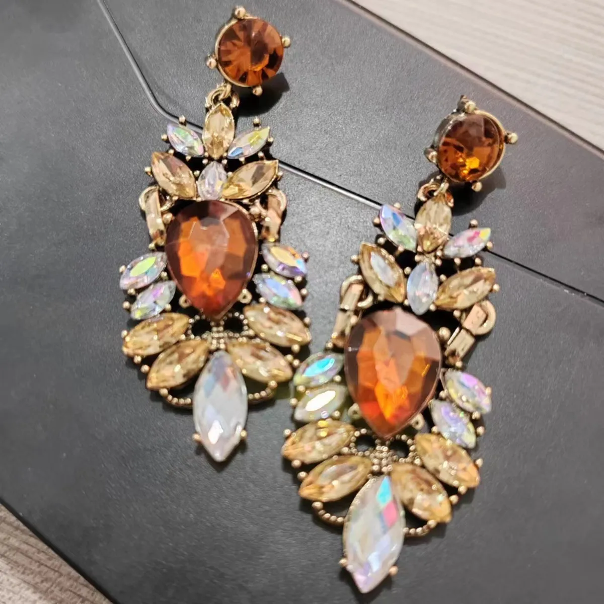 Women Fashion Colored Zircon Metal Earrings