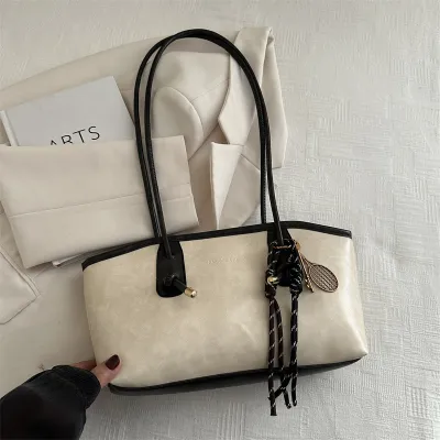 Women Fashion Retro Pendant Tote Bag with Large Capacity