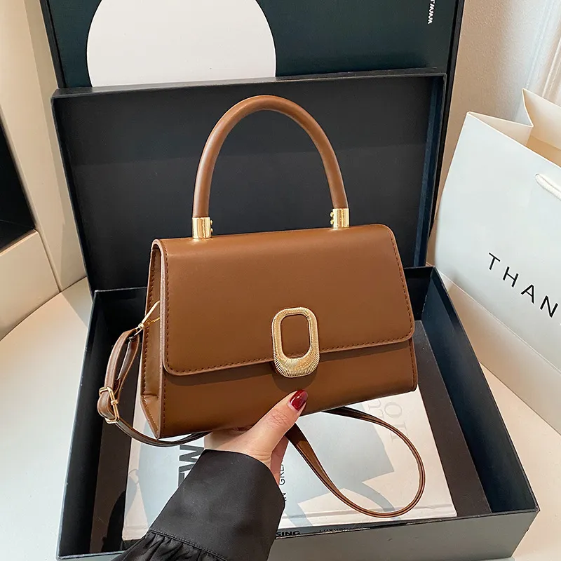 Women Casual Simple Metal Buckle Solid Color Small Square Shoulder Bag
