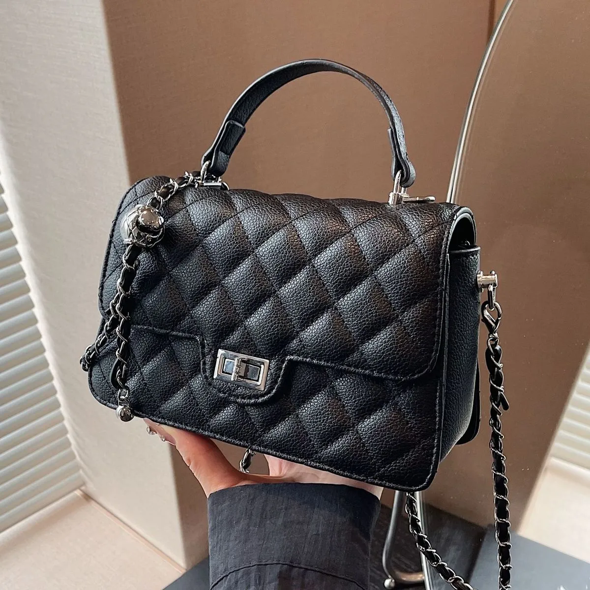 Fashion Rhomboid Chain Square PU Shoulder Bag Urban Simplicity