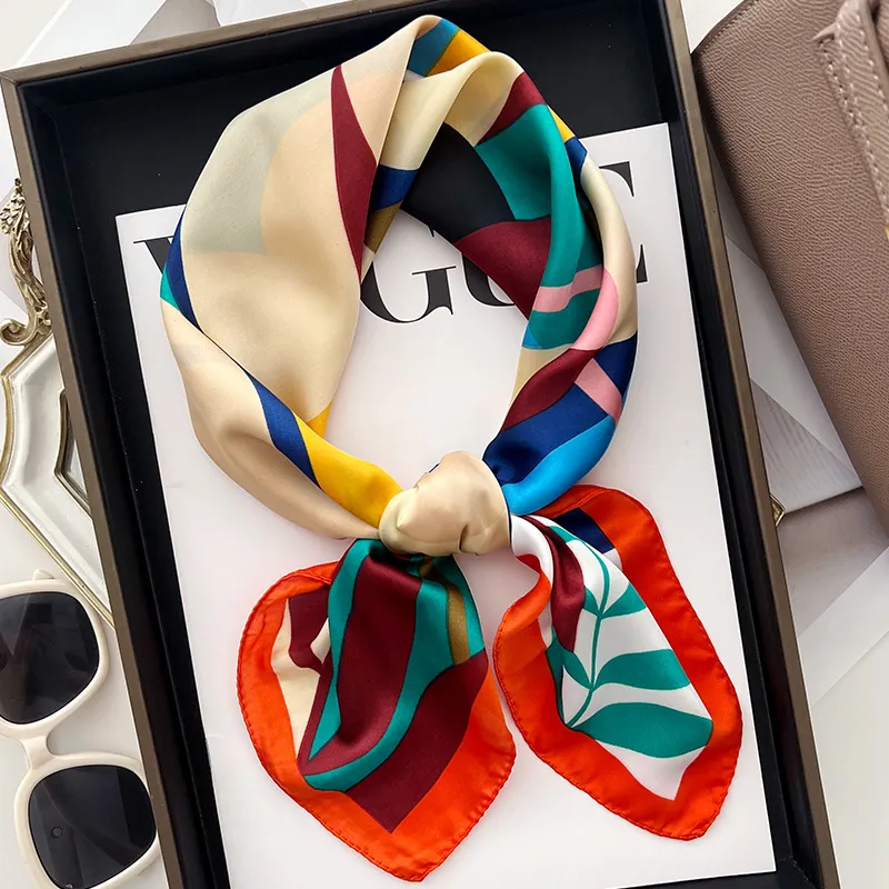 Women Fashion Printed Color Matching Small Square Silk Scarf