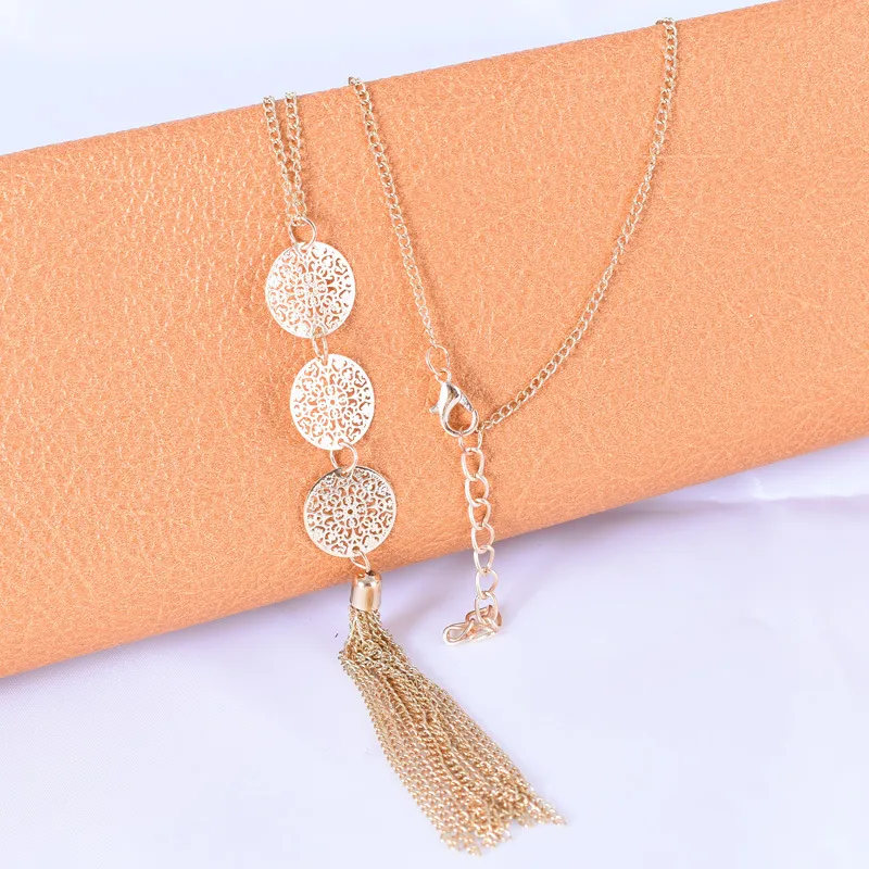 Women Retro Hollow Geometric Round Tassel Pendant Necklace