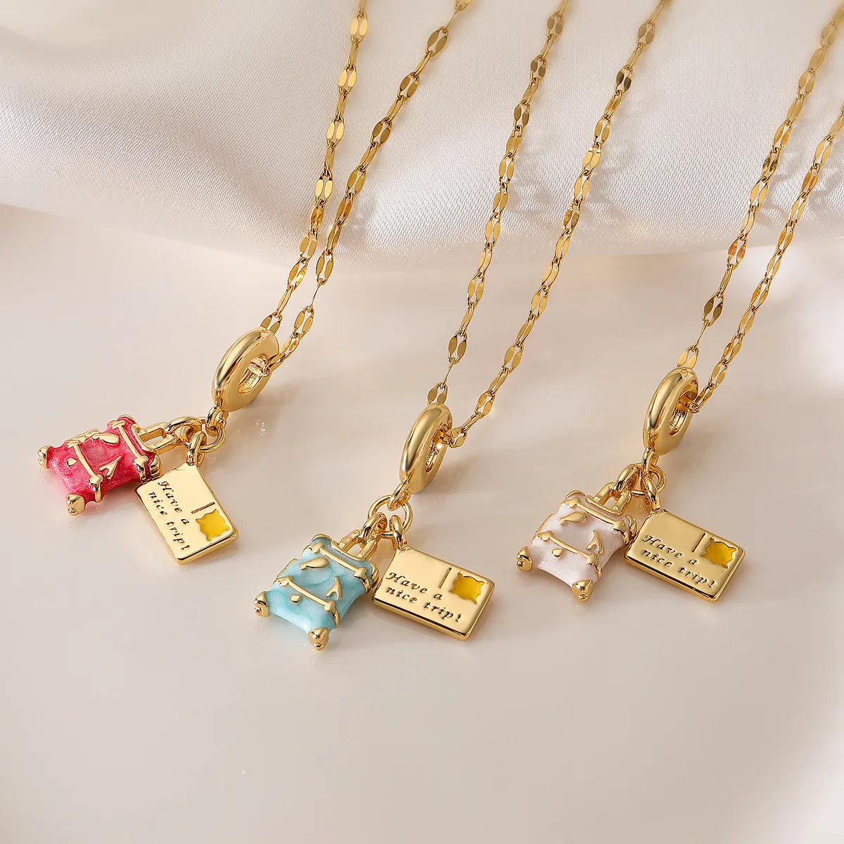 Women's Fashion Bronze Plated Oil Drop Geometric Pendant Necklace