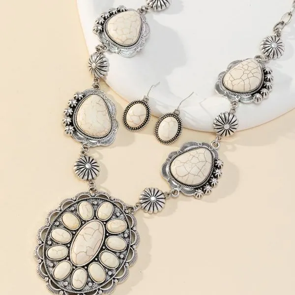 Women Fashion Retro Exaggerated Turquoise Earrings Necklace Two-Piece Set