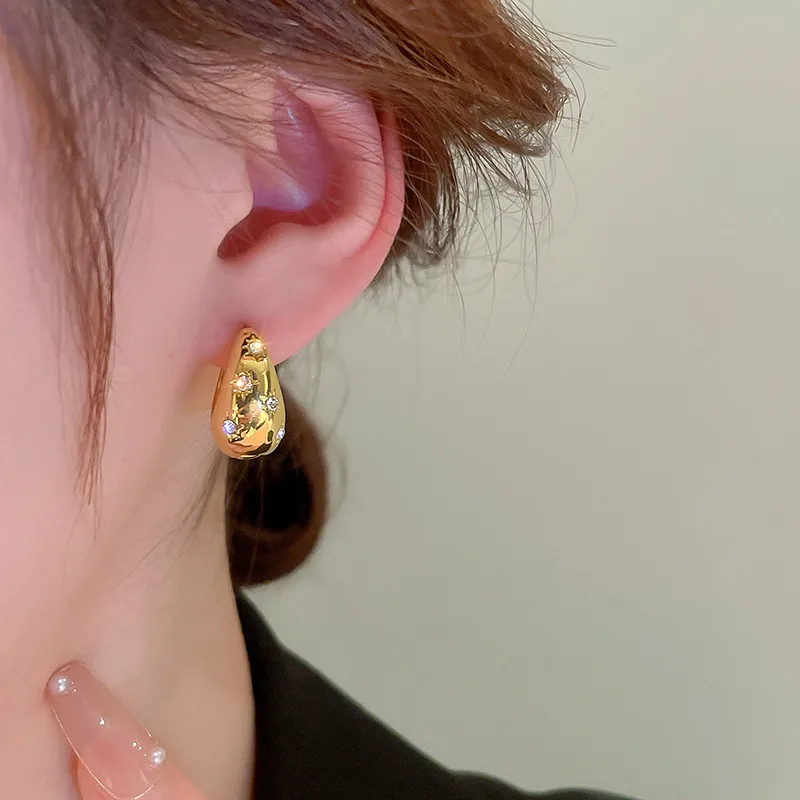 Women Fashion Simple Metal Zircon Circle Star Earrings