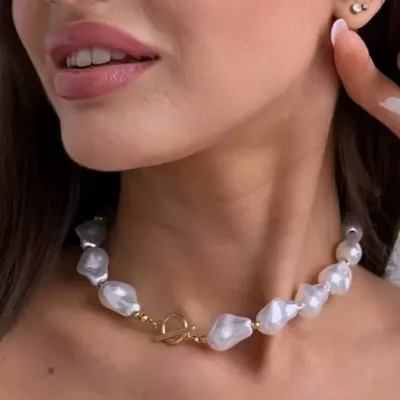 Women Fashion Elegant Special-Shaped Imitation Pearl Necklace