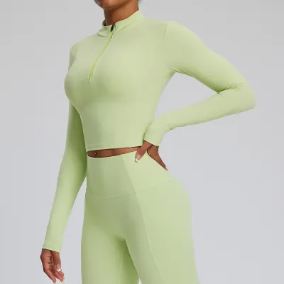 Women's Quick-Dry Yoga Top with Zipper and Long Sleeves