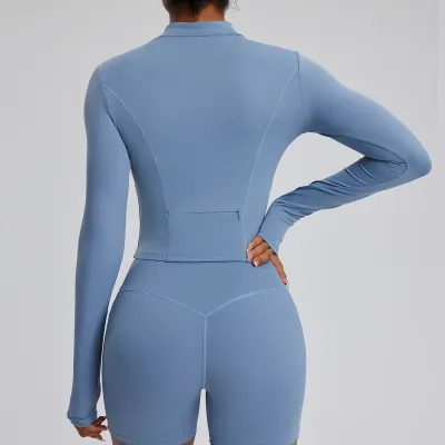 Women's Quick-Dry Yoga Top with Zipper and Long Sleeves