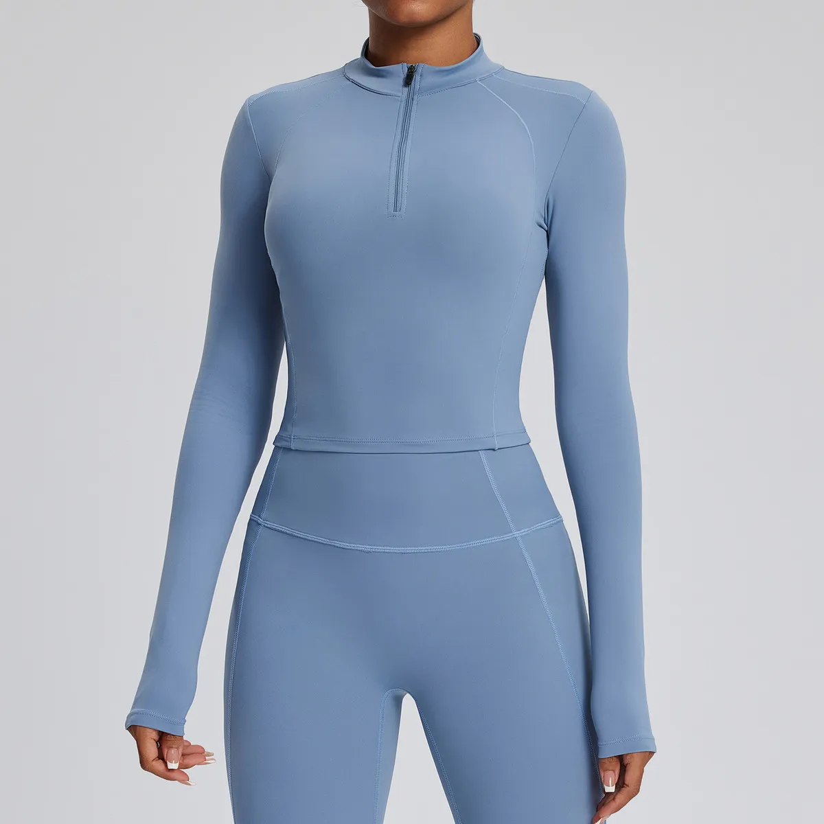Women's Quick-Dry Yoga Top with Zipper and Long Sleeves