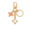 Pink Four-Leaf Clover Straight Gold Chain Door Buckle
