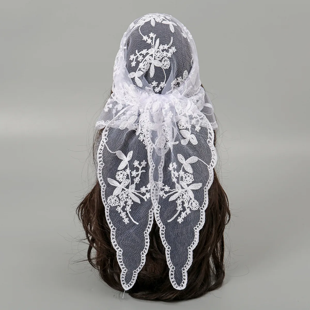 Women's Fashion Solid Color Lace Floral Triangle Scarf