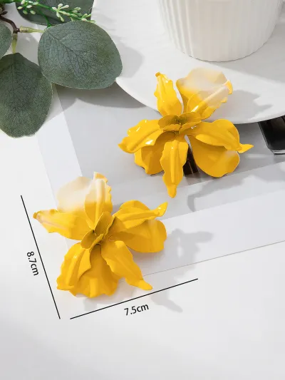 Fashion Exaggerated Floral Personality Trend Alloy Earrings