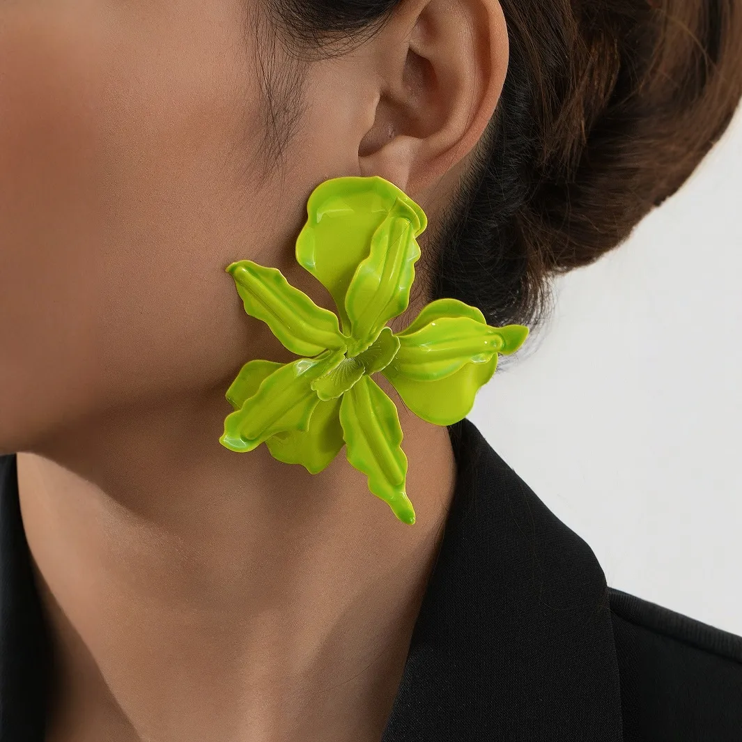 Fashion Exaggerated Floral Personality Trend Alloy Earrings