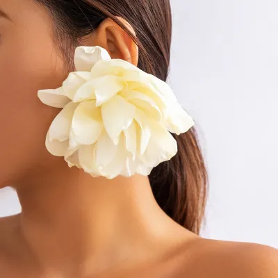 Fashion Exaggerated Fabric Floral Earrings