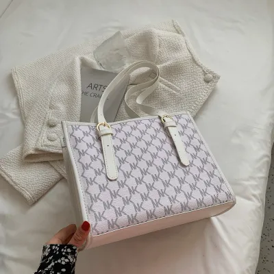 Fashion Women Large Capacity Letter Printed PU Tote Bag with Zipper