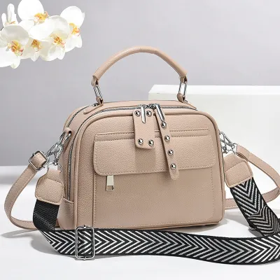 Women Fashion Casual Solid Color Small Square Handbag