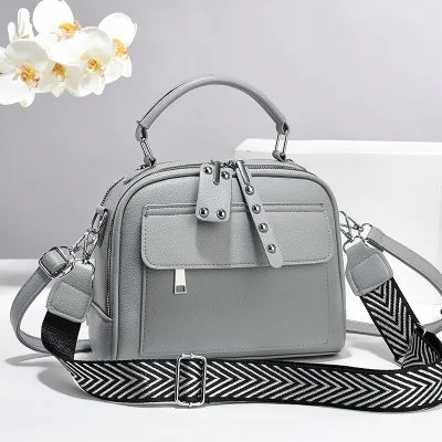 Women Fashion Casual Solid Color Small Square Handbag