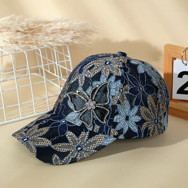 Women's Fashion Lace Rhinestone Butterfly Breathable Sunscreen Baseball Cap