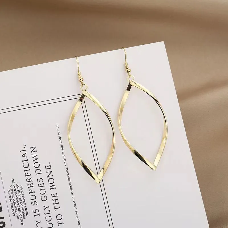 Women's Fashion Simple Drop Earrings with Waves Drops Style