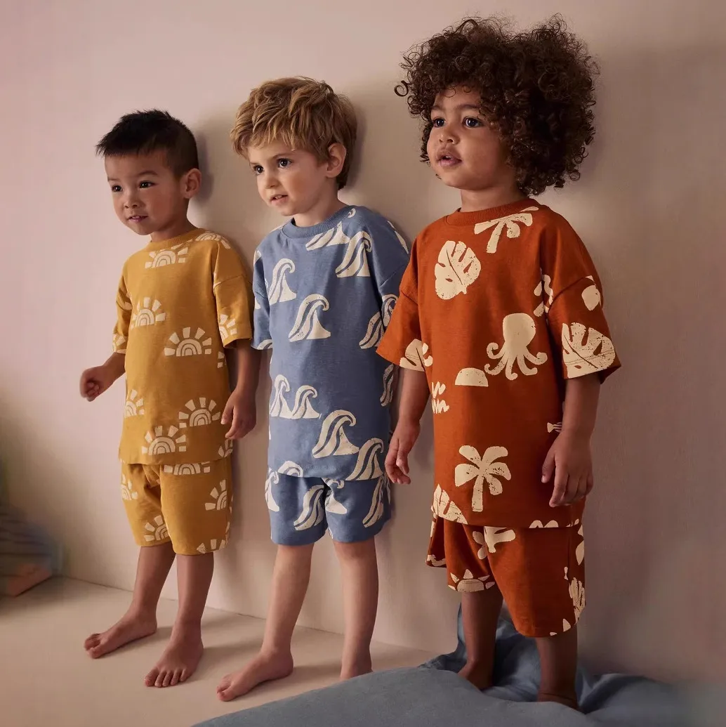 Boys Fashion Casual Cotton Printed Short-Sleeve T-Shirt and Loose Shorts Two-Piece Set