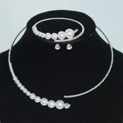 Women Fashion Simple Elegant Zircon Bracelet Earrings Necklace Three-Piece Set