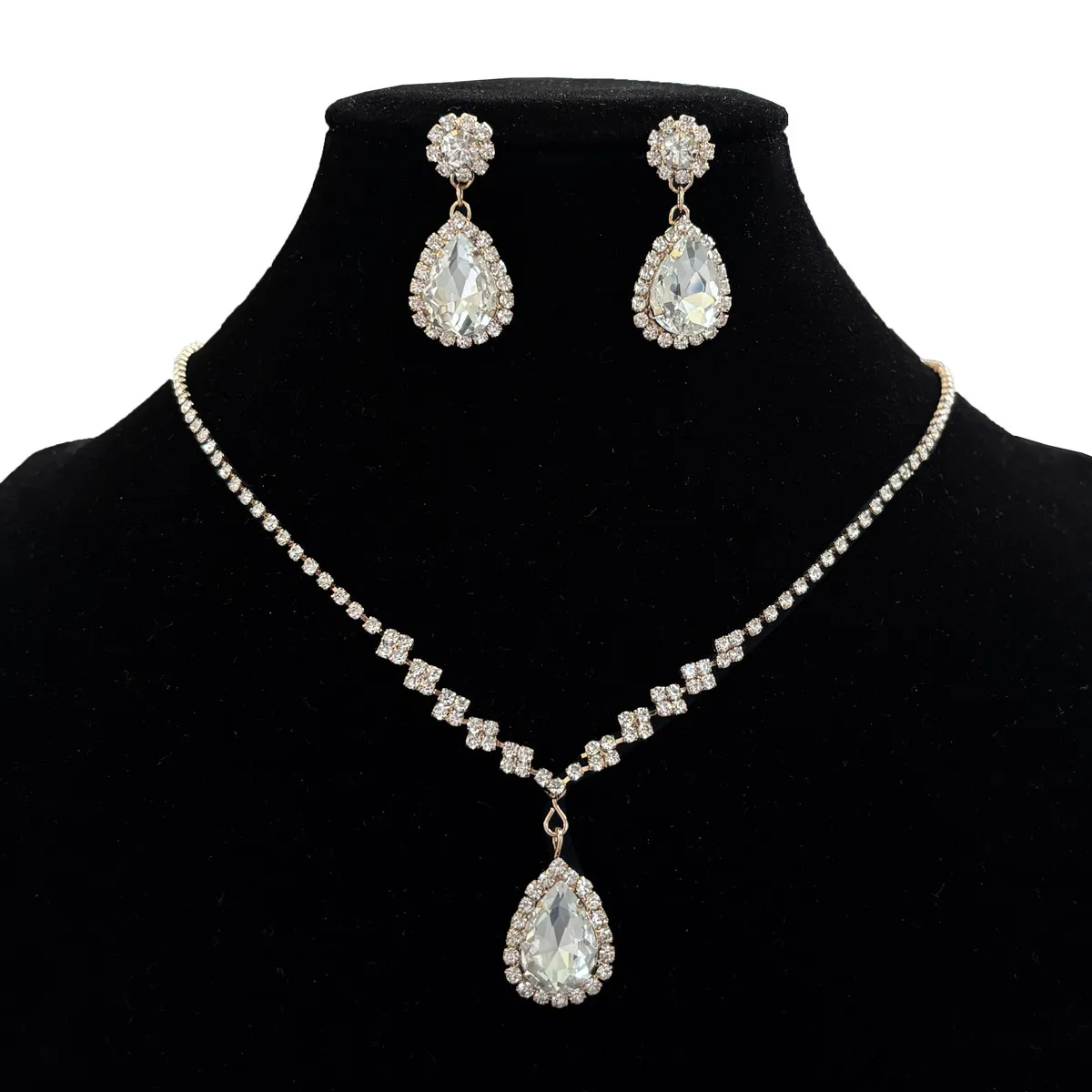 Women Fashion Rhinestone Drop Earrings and Necklace Two-Piece Set Light Luxury