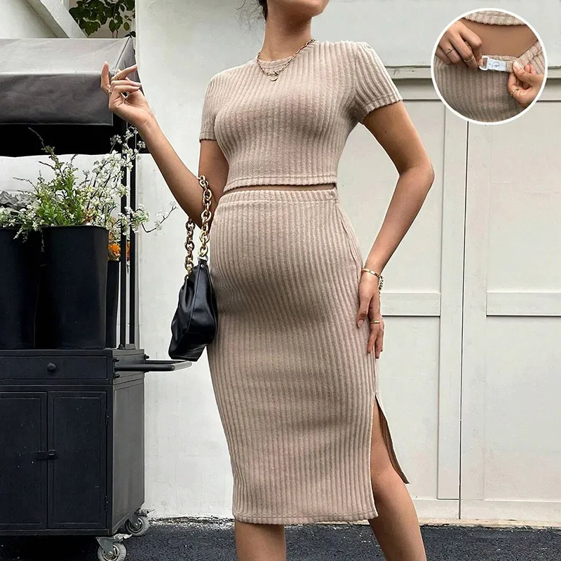 Maternity Adjustable Waist Slim-Fit Mid-Length Short-Sleeved Top Skirt Set