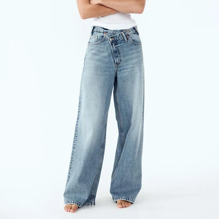 Women Casual Solid Color Straight Leg Denim Jeans