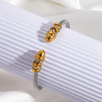 Women's Stainless Steel Wire Rope Twist Fashion Bracelet