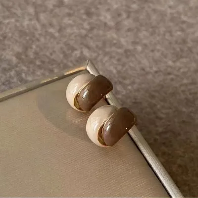 Women Fashion Retro Contrast Color Glaze Earrings
