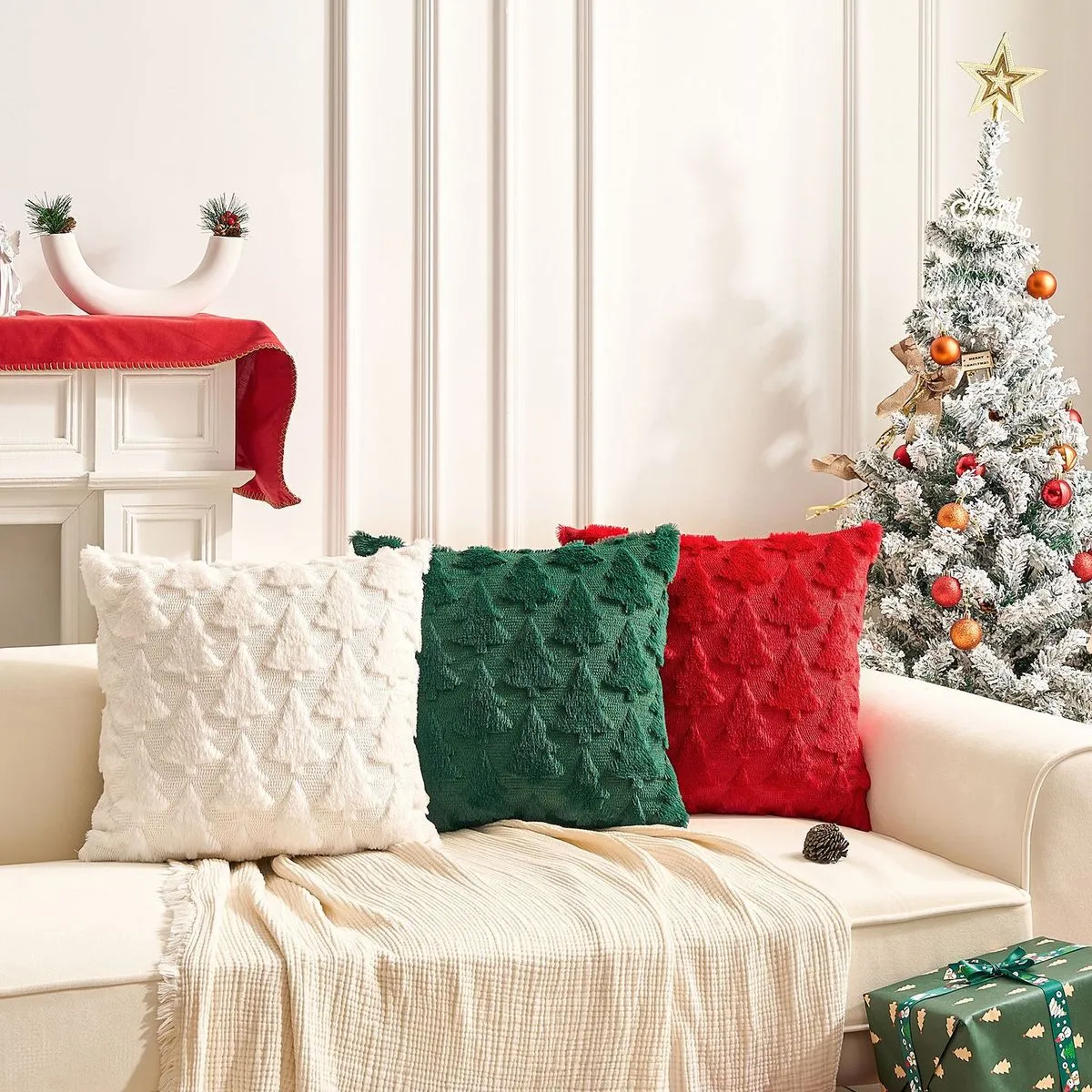 Christmas Tree Plush Pillow Case for Living Room Modern Style 45x45cm