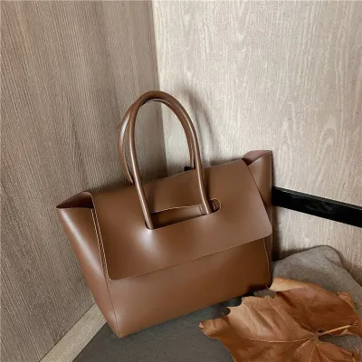 Large Capacity Women PU Tote Handbag with Cover Closure Horizontal Square Soft