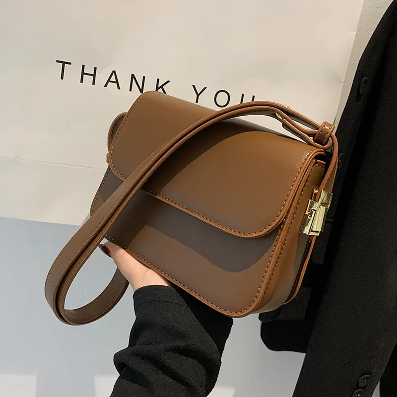 Women Flap Fashionable Small Square PU Crossbody Bag 19*13*6cm