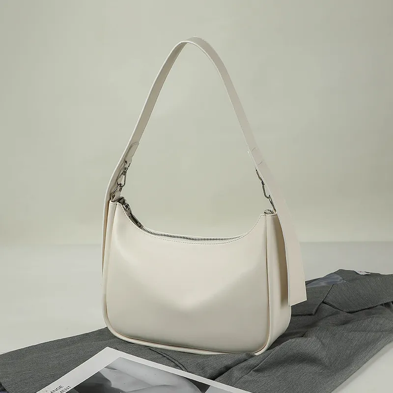 Women Soft Leather Underarm Shoulder Bag Street Trend PU Zipper 29*9*19cm