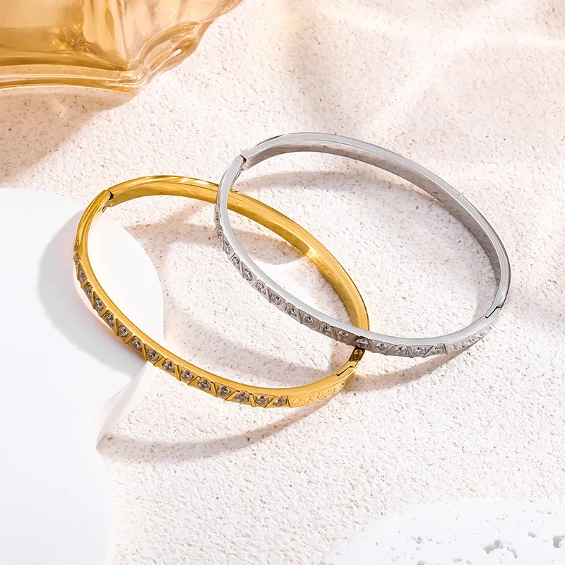 Women Fashion Stainless Steel Titanium Zircon Inlaid Bracelet Cold Wind