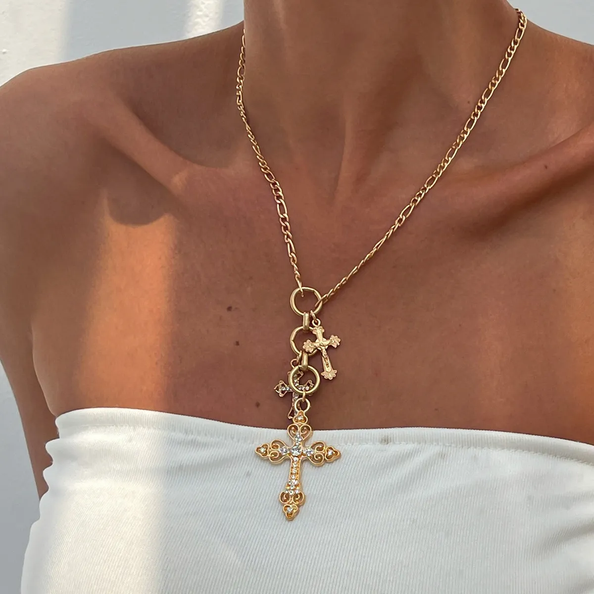 Vintage Alloy Rhinestone Cross Pendant Necklace