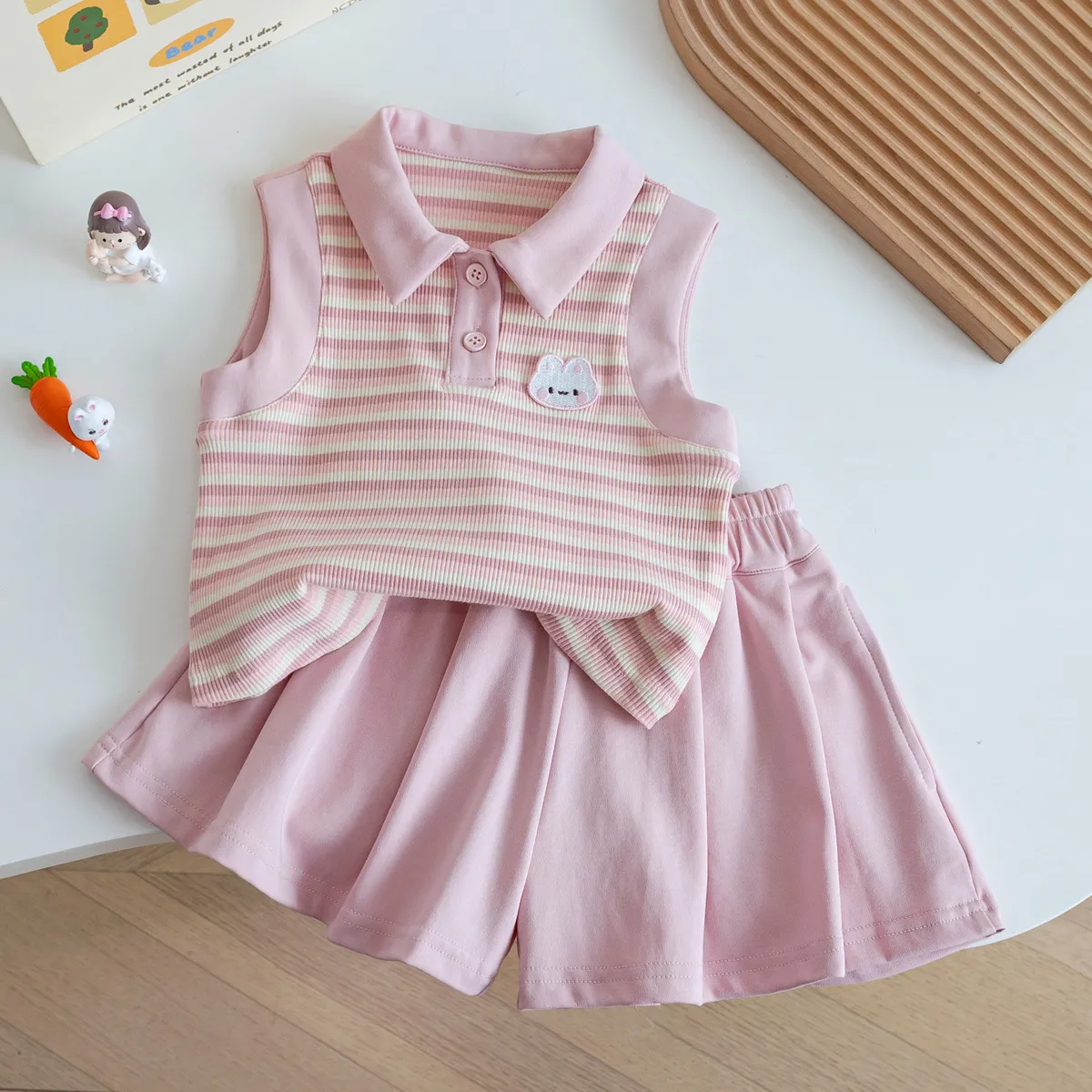 Kids Girls Cute Stripe Sleeveless Tank Top Pleated Shorts Two-Piece Cotton Set