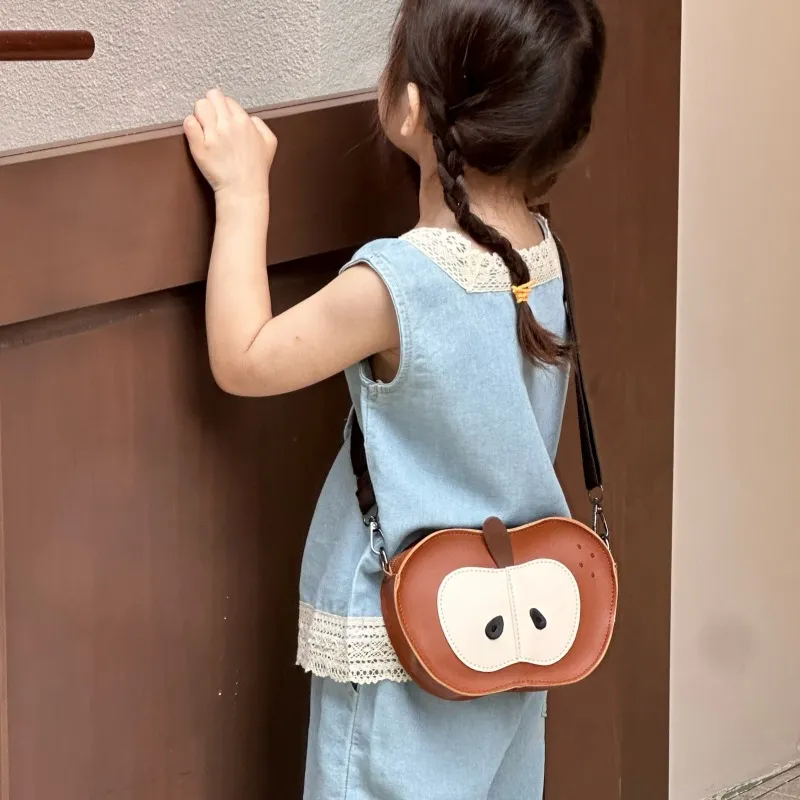 Children's Fashion Cute Apple Shaped Crossbody Bag with Pu