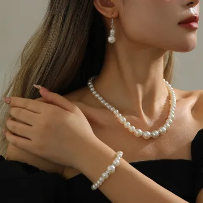 Elegant ABS Pearl Necklace Earrings Bracelet Three-Piece Set