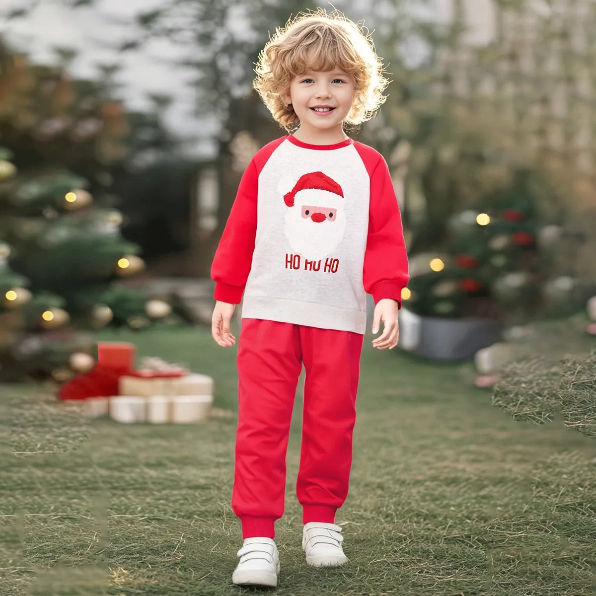 Boys Christmas Round Neck Long Sleeve Sweatshirt and Pants Two-Piece Set