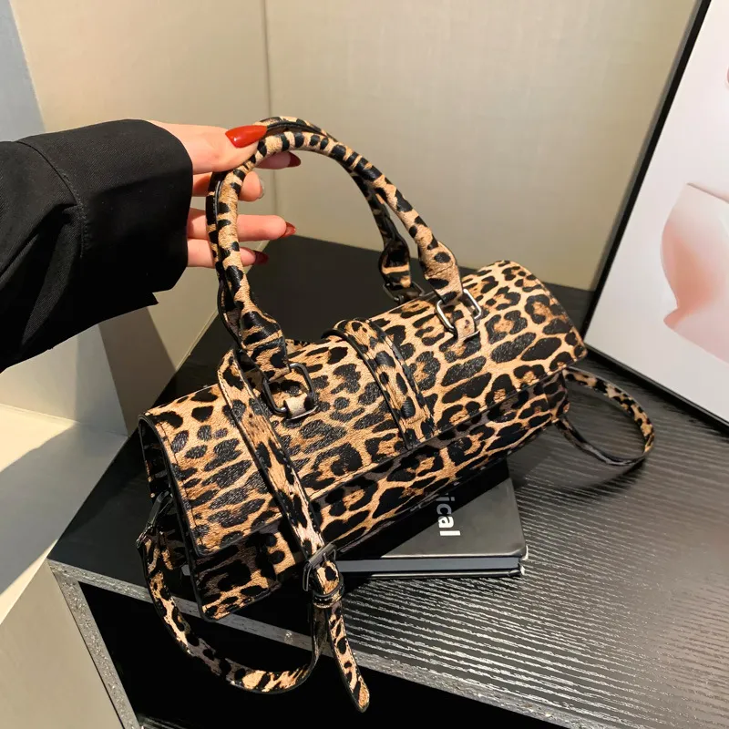 Women Fashion Leopard Rectangular Handbag PU Street Trend Small Square Bag