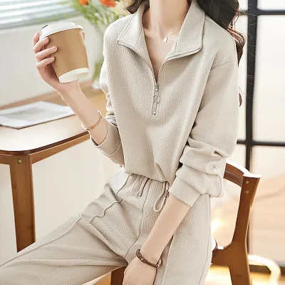 Women's Athleisure Lapel Long-Sleeve Sweatshirt Loose Drawstring Pants Two-Piece Set