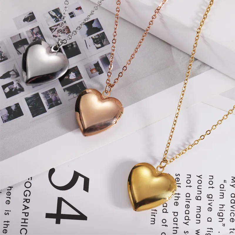 Personalized Stainless Steel Heart-Shaped Photo Frame Pendant Necklace