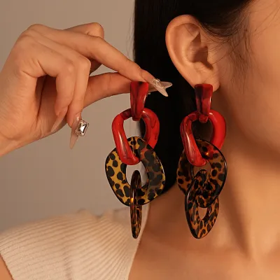 Exaggerated Contrast Acrylic Leopard Geometric Earrings