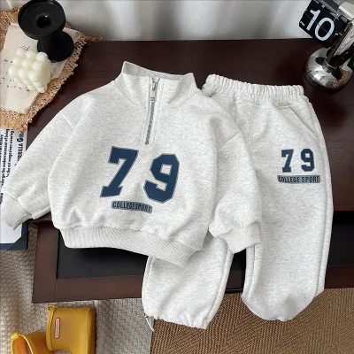 Autumn Winter Boys Fashionable Two Piece Zip Collar Sweatshirt and Sweatpants Set Long Sleeve Cotton Pullover